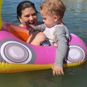 Meet your Posher, Brenda lee